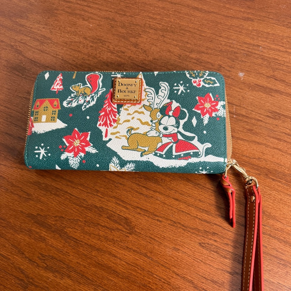 Dooney & Bourke X Disney Mickey Minnie Mouse Christmas Large Wristlet Wallet